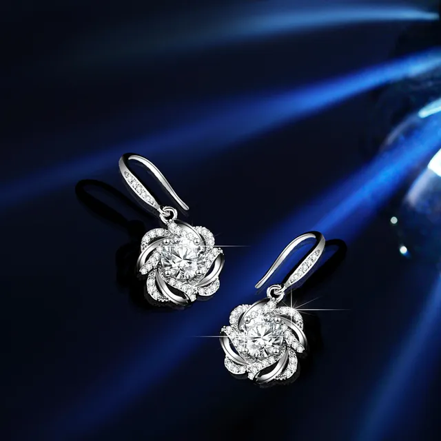 GRA Moissanite Cushion-Cut Halo Ring Set Silver Tone Rings 10