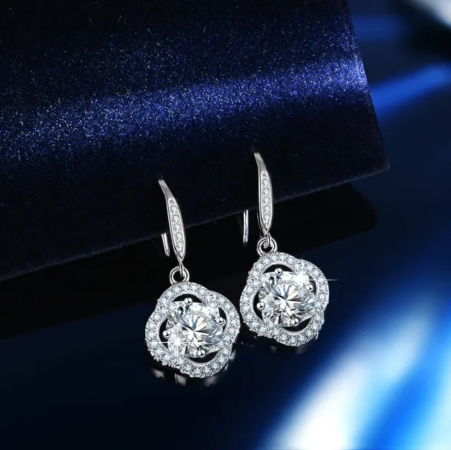 GRA Moissanite Cushion-Cut Halo Ring Set Silver Tone Rings 19