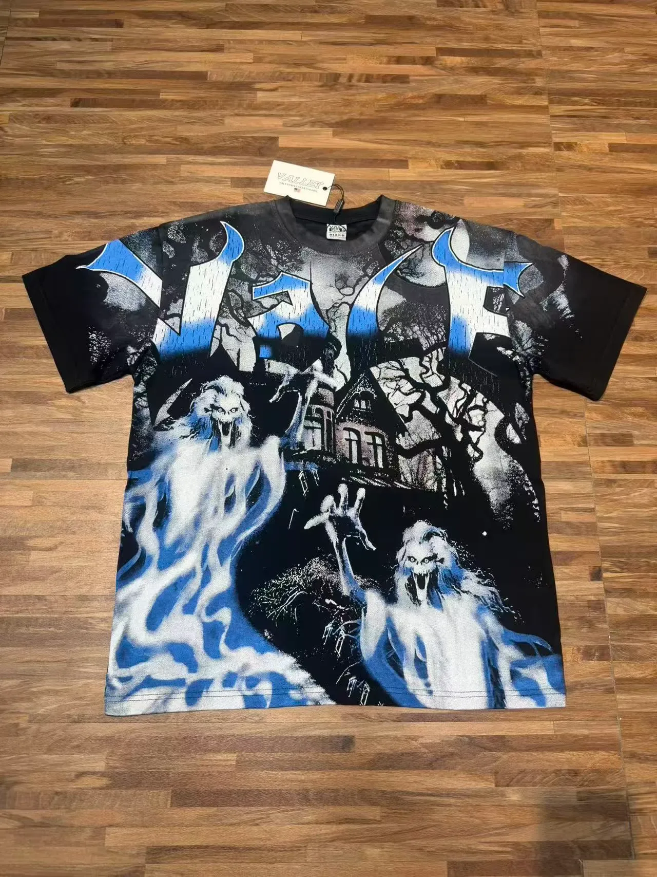 Graphic-Print Horror-Themed Oversized T-Shirt 6