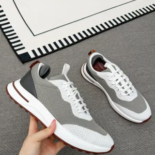 Sneakers cinza marrom Knit-and-Mesh Upper Sculpted White Midsole