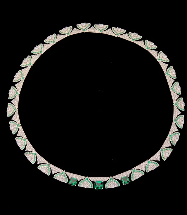 Green Silver Geometric Fan Motif Pavé-Set White Stones Necklace 7