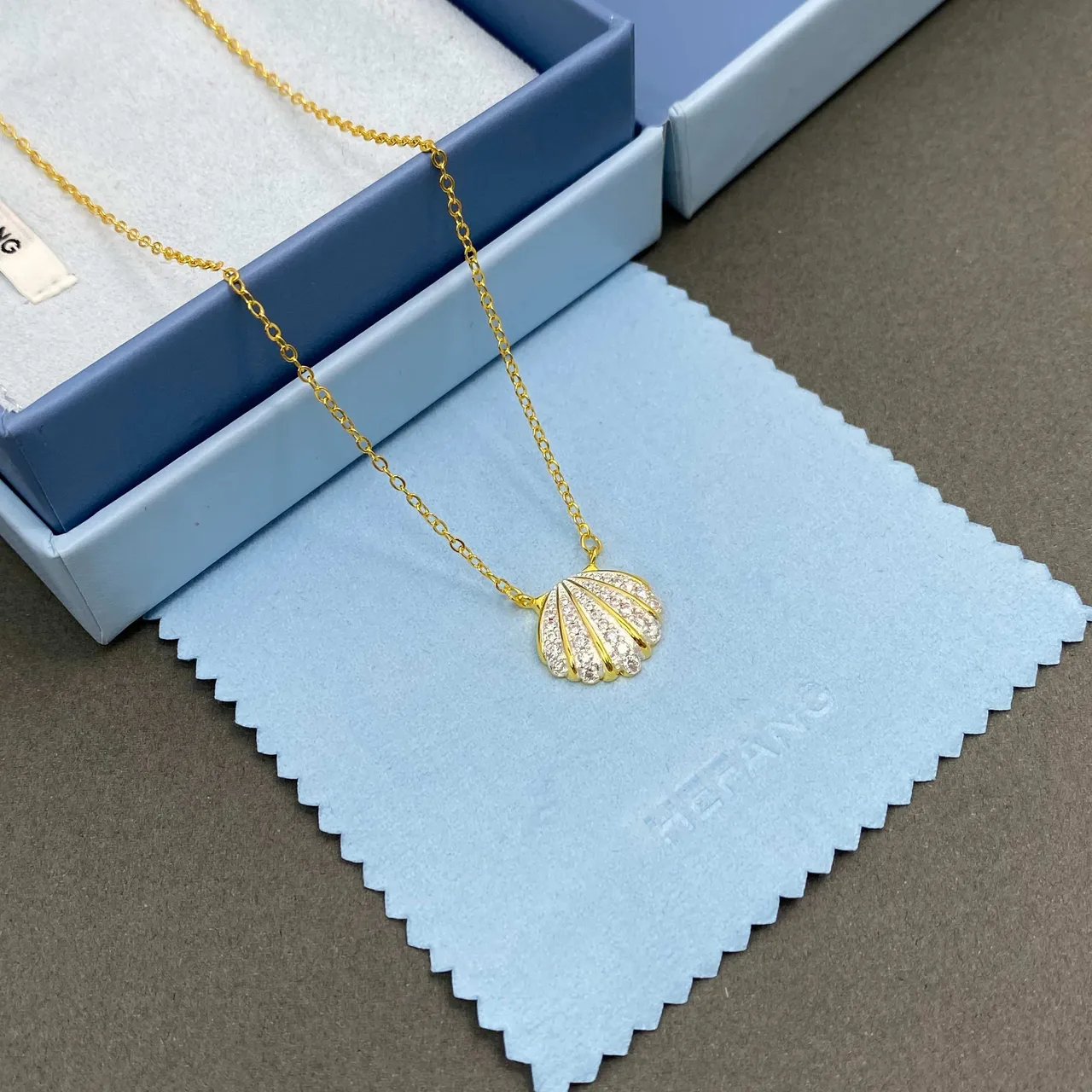 HEFANG Gold Silver Chain Pavé-Set Shell Pendant Necklace 4