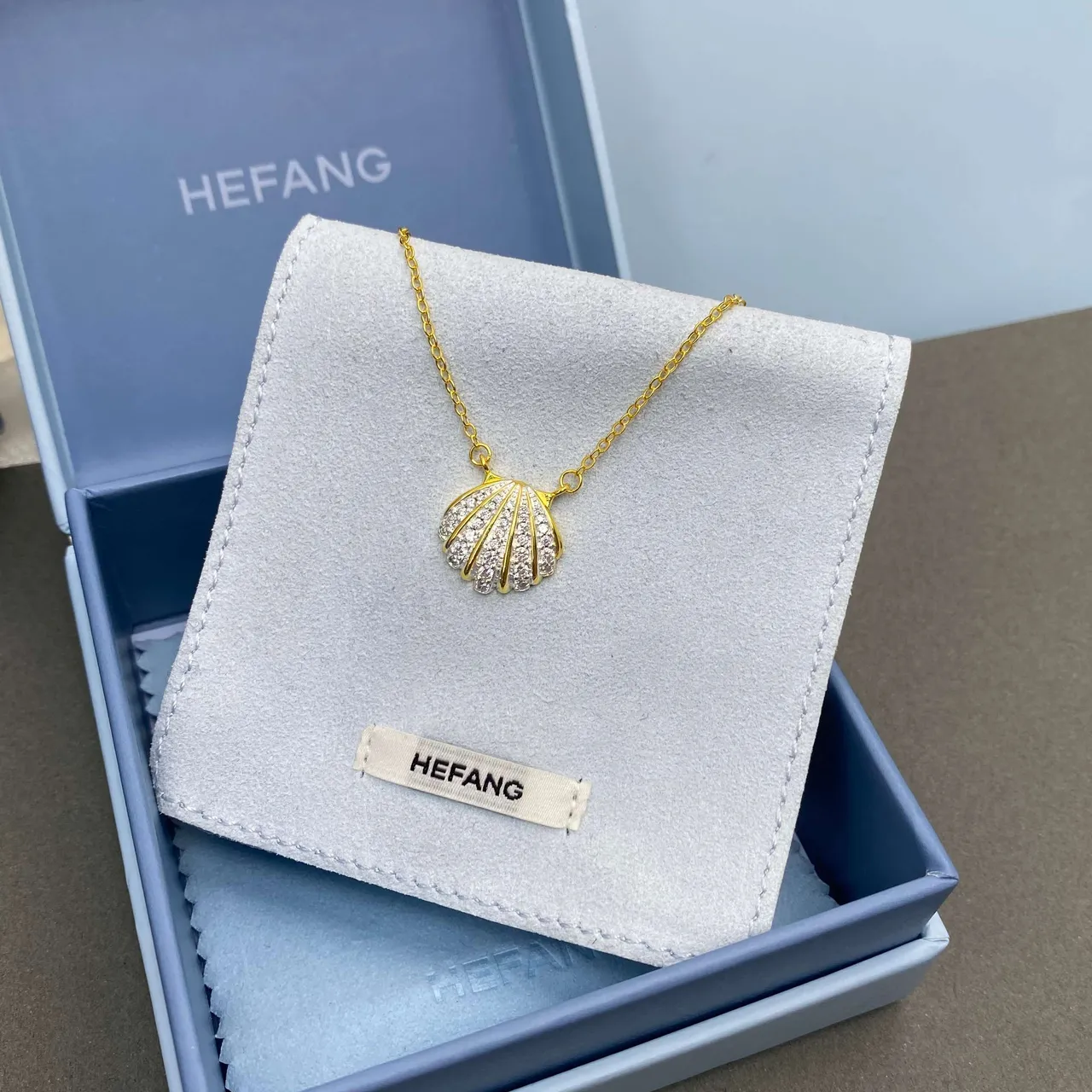 HEFANG Gold Silver Chain Pavé-Set Shell Pendant Necklace 9