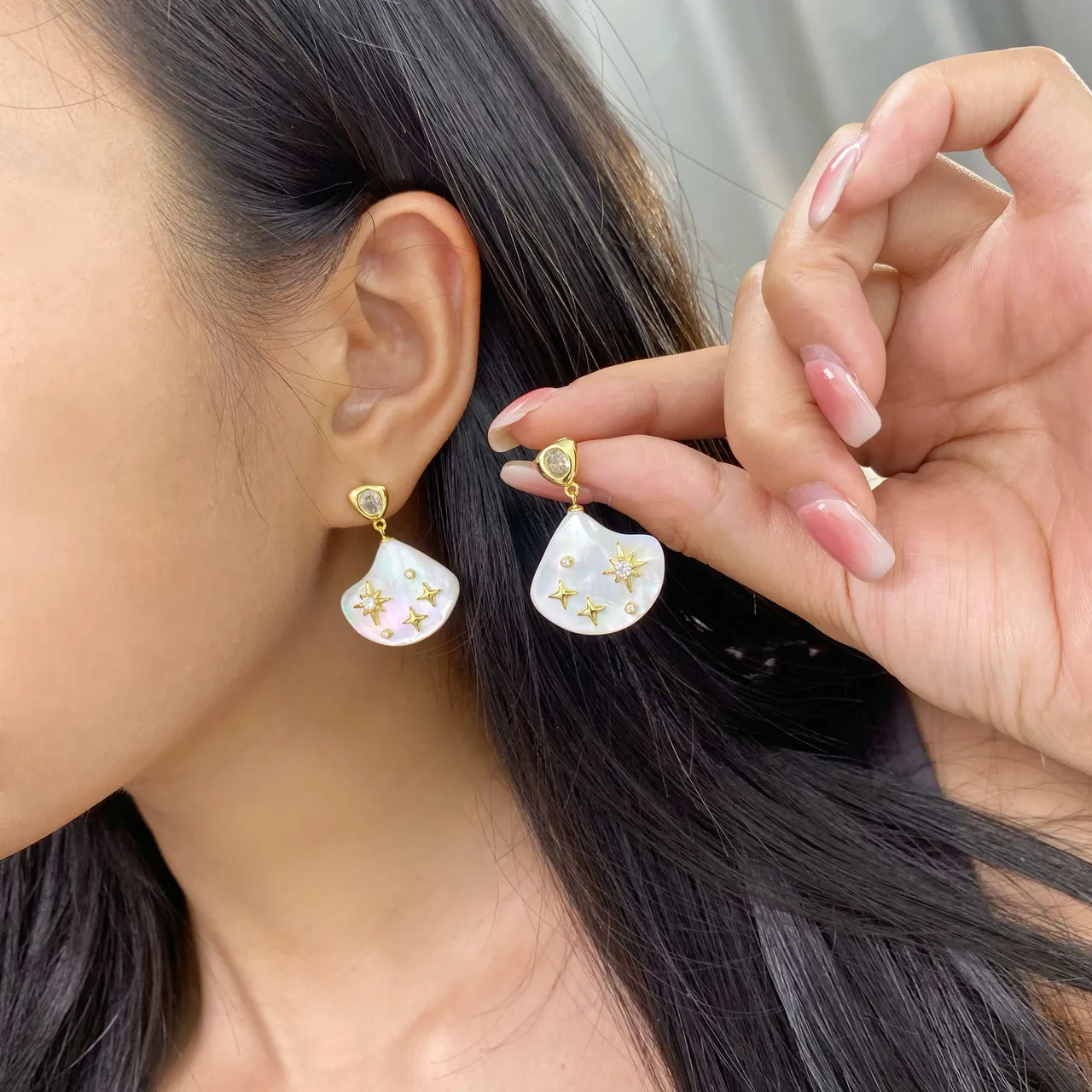 HEFANG Mother-of-Pearl Star Drop Earrings 3