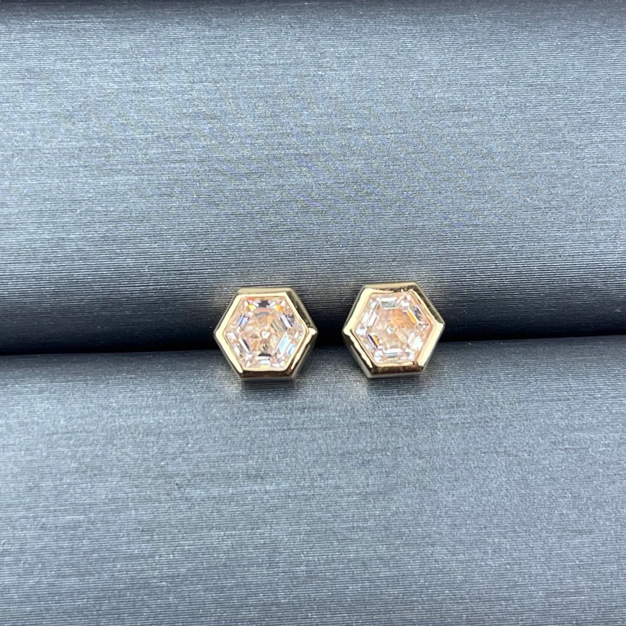 Hexagonal Bezel Faceted Stone Stud Earrings 8