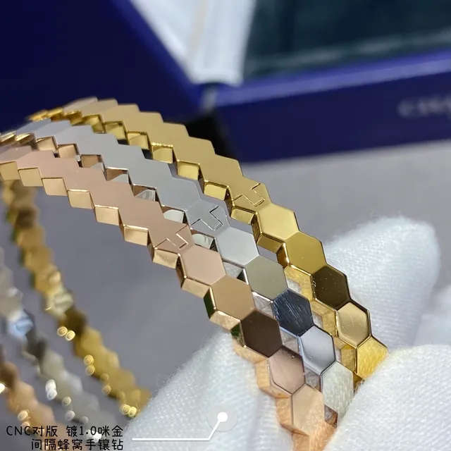 Hexagonal-Link Pavé-Set Stone Rigid Bangle Bracelets 3
