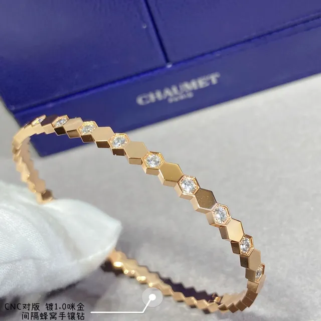 Hexagonal-Link Pavé-Set Stone Rigid Bangle Bracelets 7