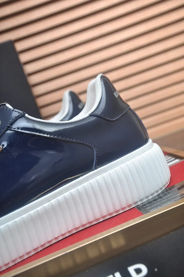 Karl Lagerfeld Navy White Glossy Patent-Like Upper Chunky Ridged Sole Lifestyle Sneakers 2