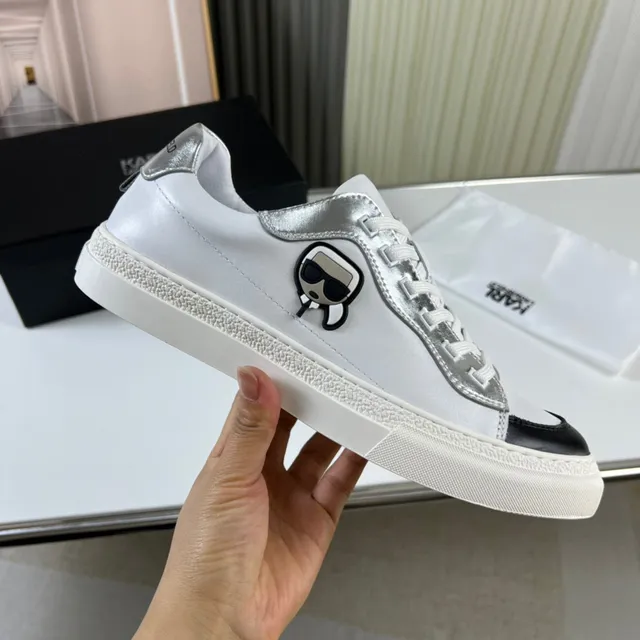 Karl Lagerfeld White Black Low-Top Leather Upper Lifestyle Sneakers 4
