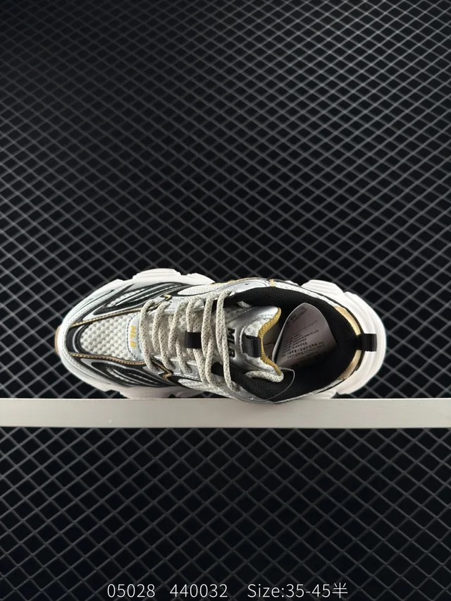 MLB Winner Chunky White Black Gold Low-Top Chunky Sneakers 4