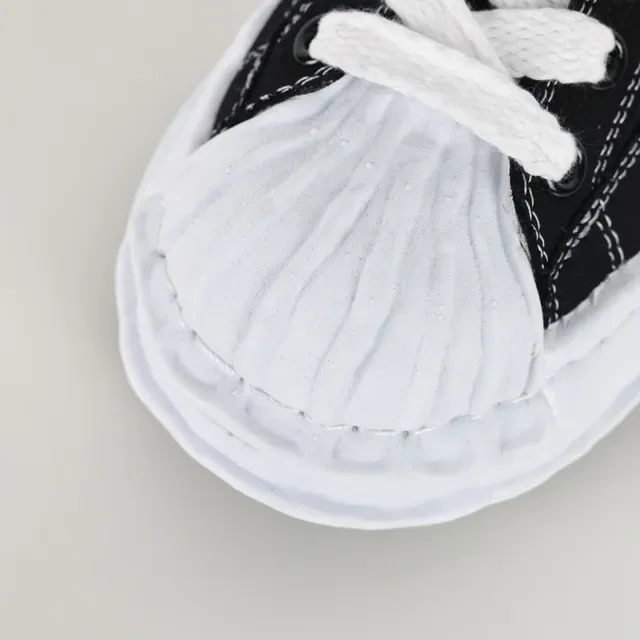 MMY BLAKEY Black and White Canvas Lifestyle Sneakers 5