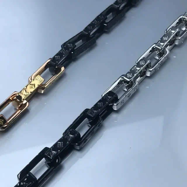 Multi-Tone Chunky Link Chain Necklace 3