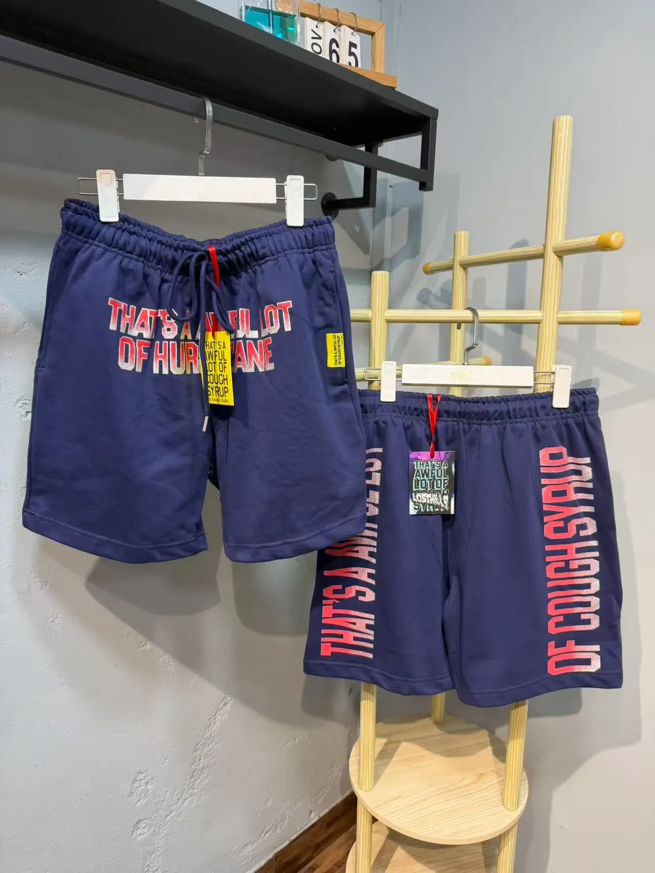 Navy Blue Gradient Graphic Print Elastic-Waist Shorts 4