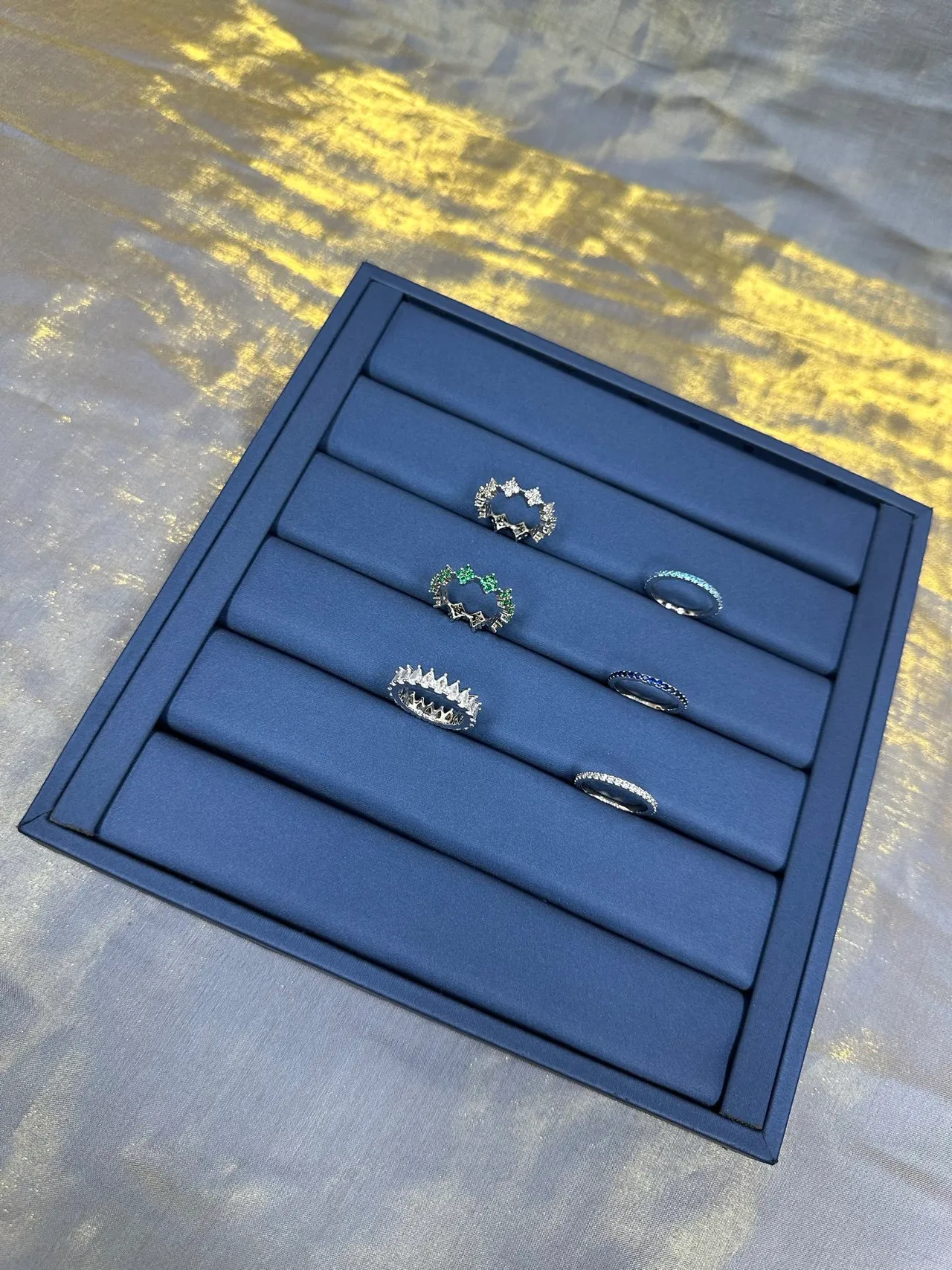Navy Blue Pavé-Set Thin Band Ring 5