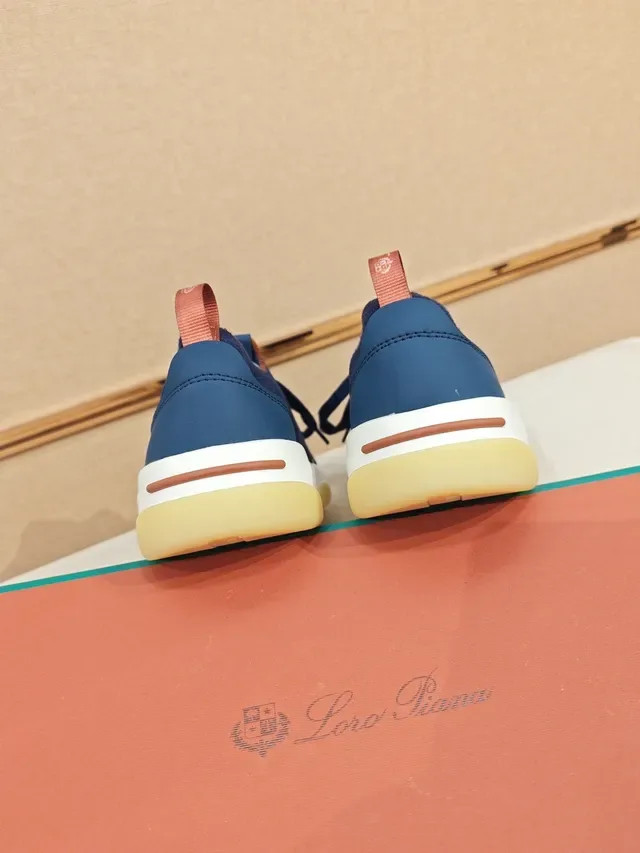 Navy Red Knit Upper Layered White-and-Gum Sole Sneakers 4