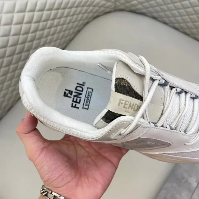 Neutral Monochrome Chunky Lifestyle Sneaker 3