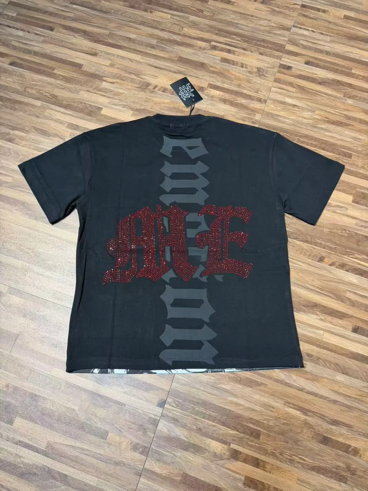 Off-White Cream and Black Alien Graphic Rhinestone T-Shirt 4