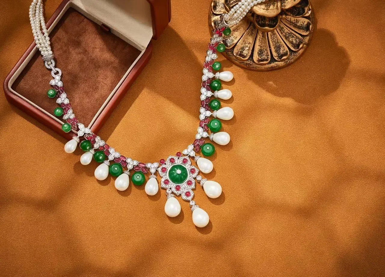 Ornate Emerald Ruby Pearl Diamond Floral Pendant Necklace 3