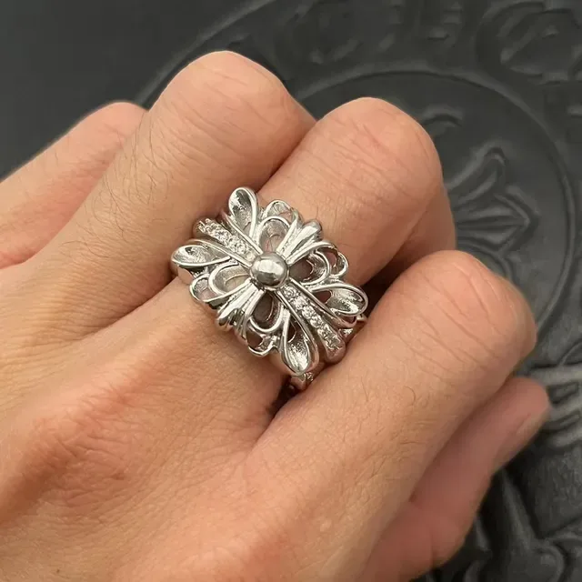 Ornate Floral Pavé-Set Silver-Tone Ring 2
