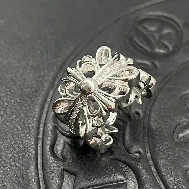 Ornate Floral Pavé-Set Silver-Tone Ring 4