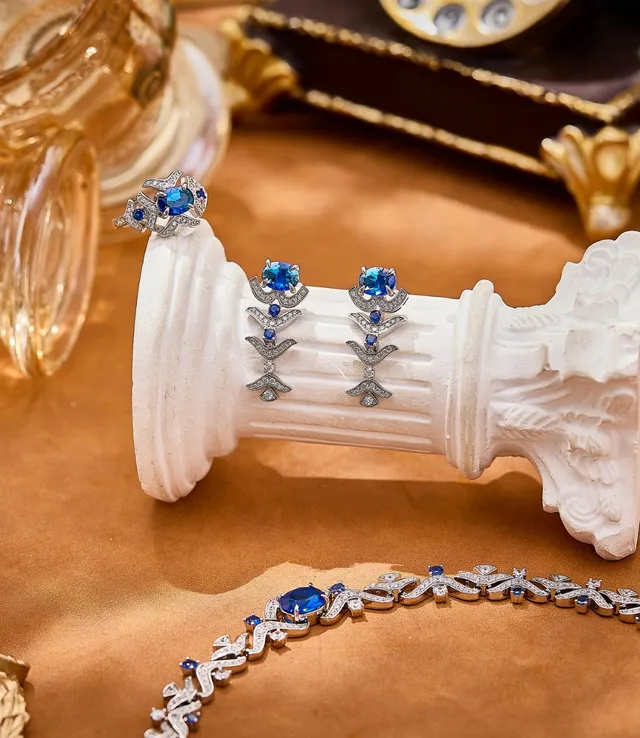 Ornate Scrollwork Blue Gemstone Bracelet 3