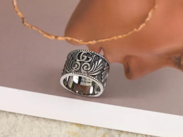 Ornate Scrollwork Wide Band Antique Silver Ring 5