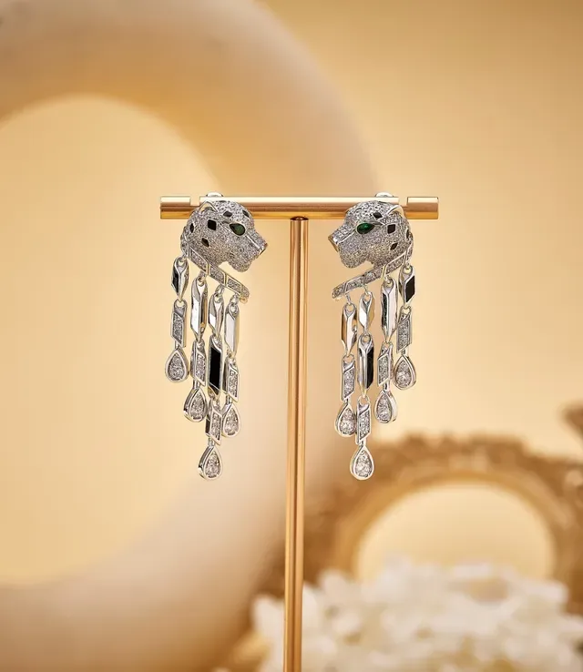 Panther-Head Pavé Diamond and Onyx Fringe Earrings 6