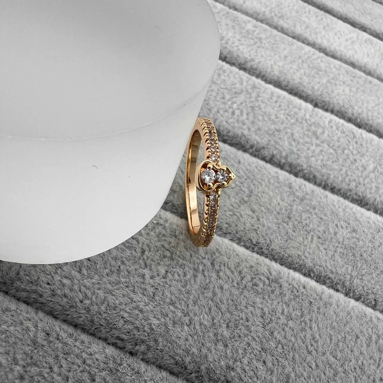 Pavé-Set Floral Motif Dual-Tone Stackable Rings 2