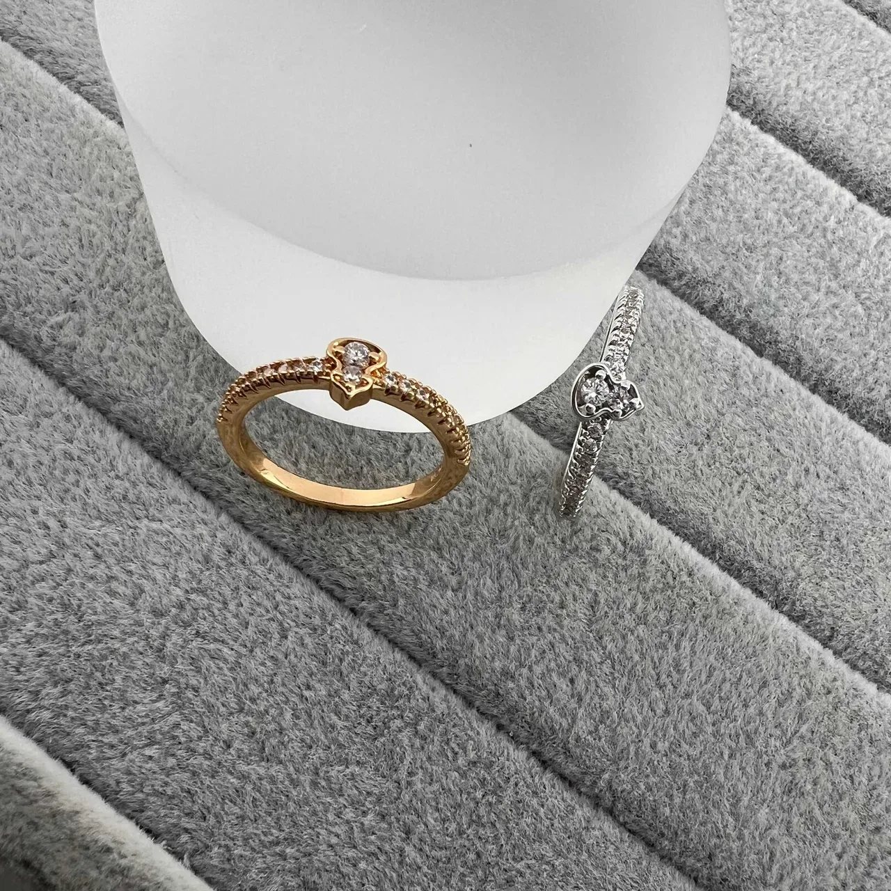 Pavé-Set Floral Motif Dual-Tone Stackable Rings 4