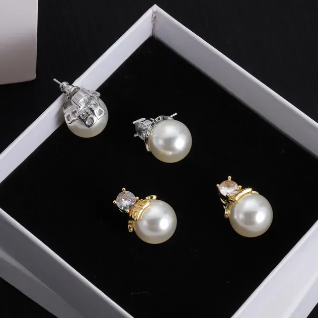 Pearl and Crystal Stud Earrings 2