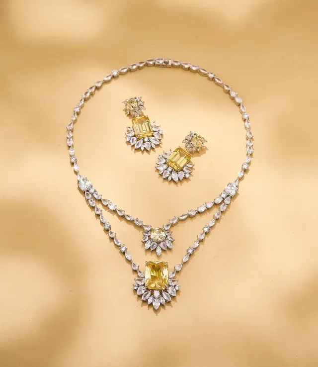 Pink Emerald-Cut Leaf-Motif Drop Earrings 4