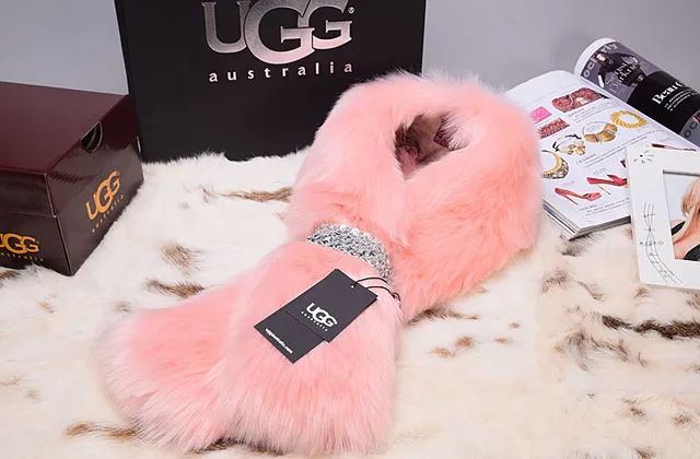 Pink Fluffy Faux Fur Scarve 5