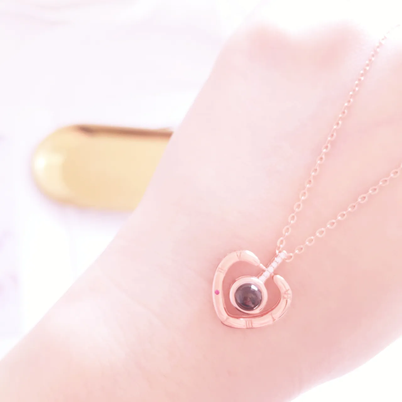 Pink Gold Open-Heart Pendant Central Cabochon Stone Necklace 2