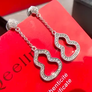Qeelin Double Heart Pavé Drop Earrings