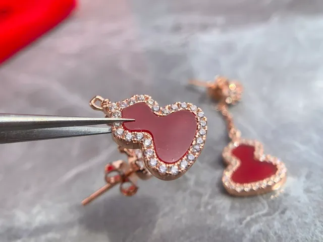 Red Agate Gourd-Shaped Pavé Diamond Halo Drop Earrings 4