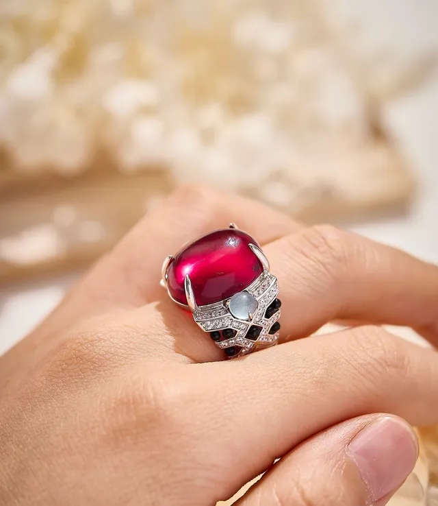 Red Blue Cabochon-Set Gemstone Pavé Black Stones Ring 3