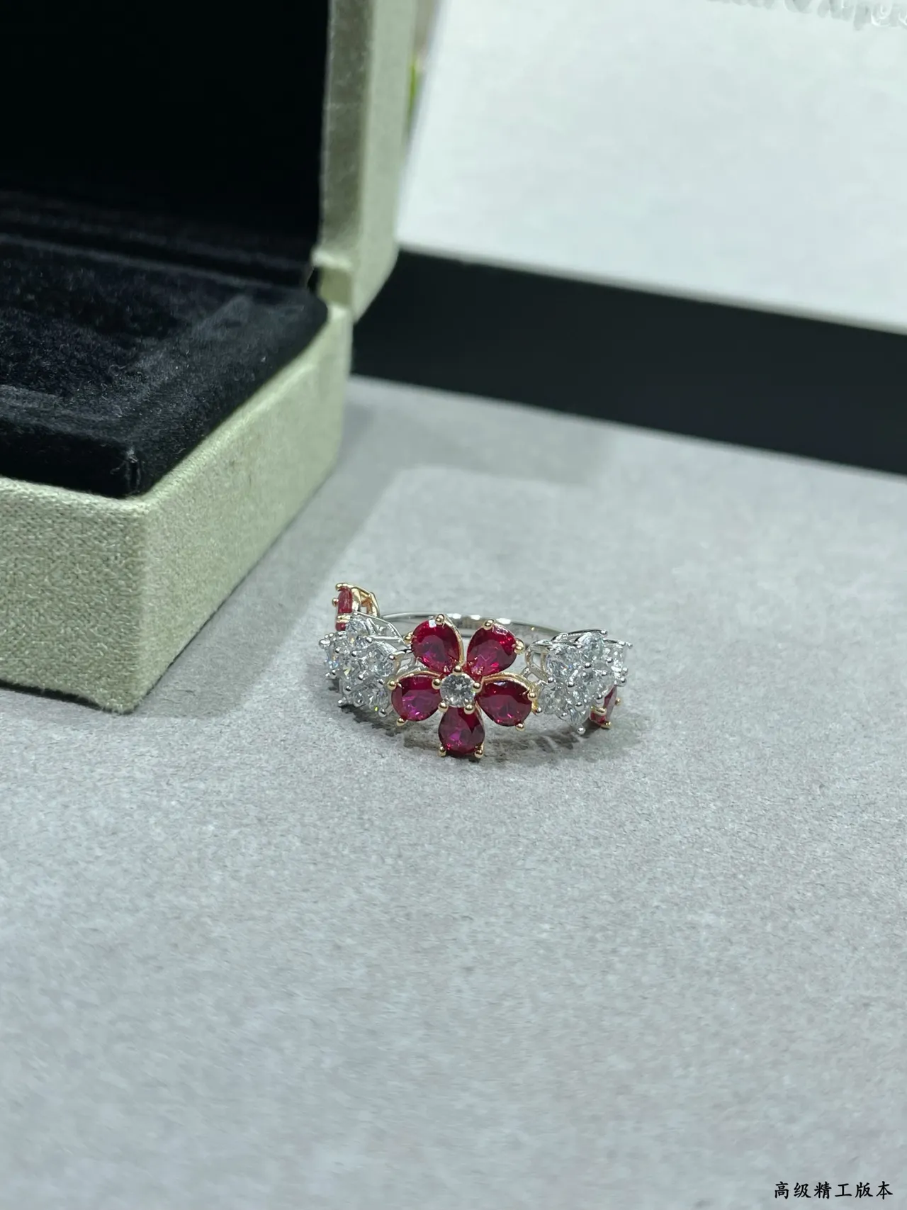Red Blue Floral Cluster Motif Multi-Stone Pavé Setting Ring 4