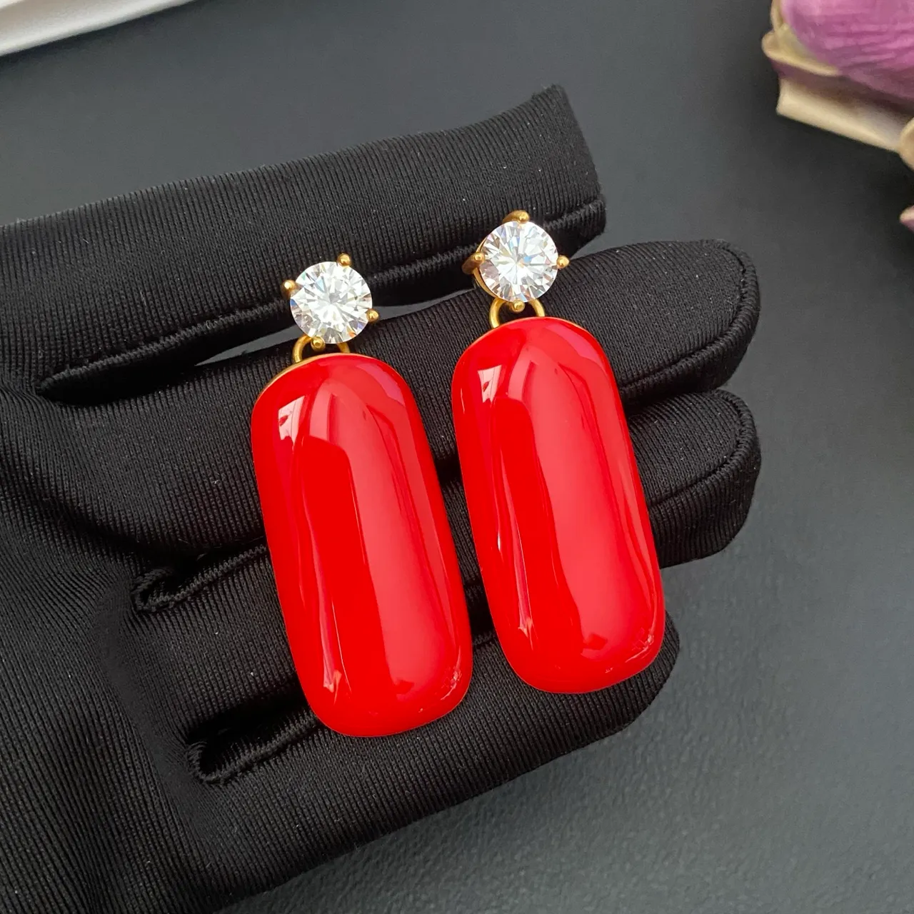 Red Gold Dangling Drop Cabochon-Style Stone Earrings 7
