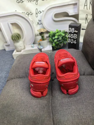 Red Monochromatic Sculpted Multi-Layered Sole Chunky Sneakers 8