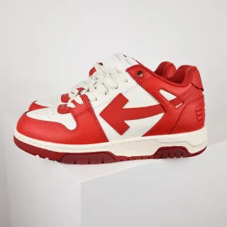 Tênis de couro vermelho branco panel construction flecha lateral logo