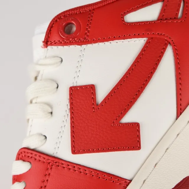 Red White Leather Panel Construction Arrow-Side Logo Sneakers 6