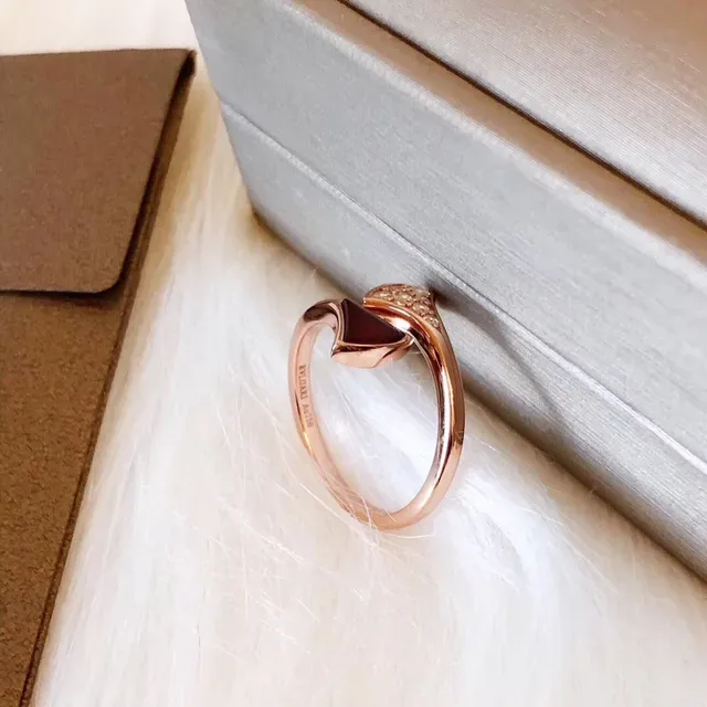 Rose Gold Teardrop Red Cabochon Pavé Ring 8