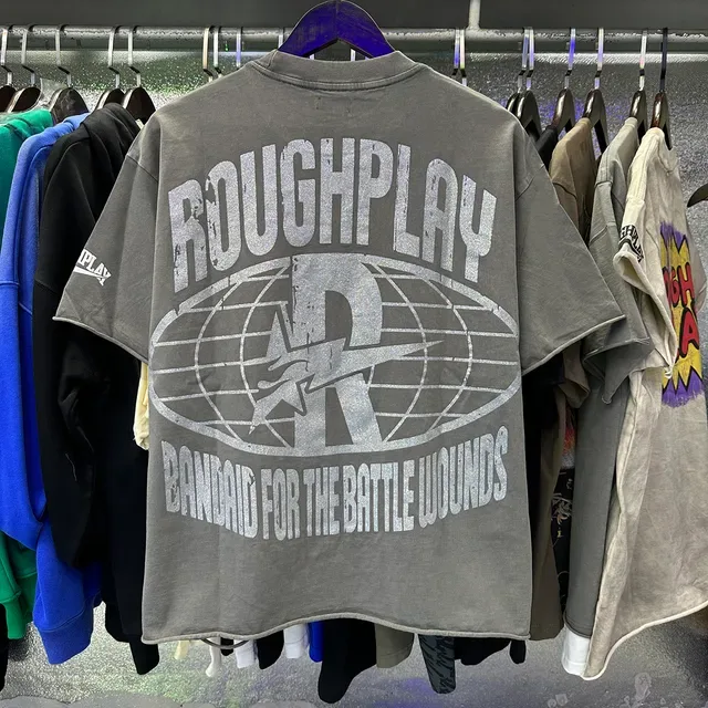 ROUGH Oversized Distressed Graphic-Print Gray T-Shirt 6