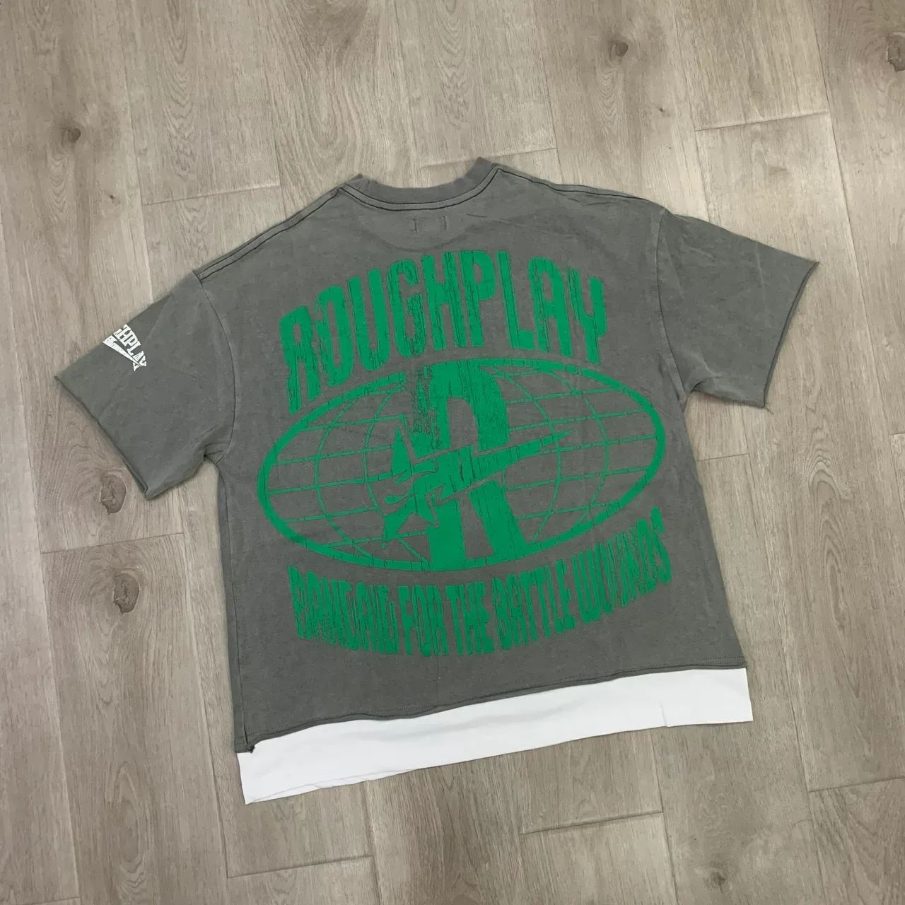 Rough Play Oversized Distressed Graphic T-Shirt 5