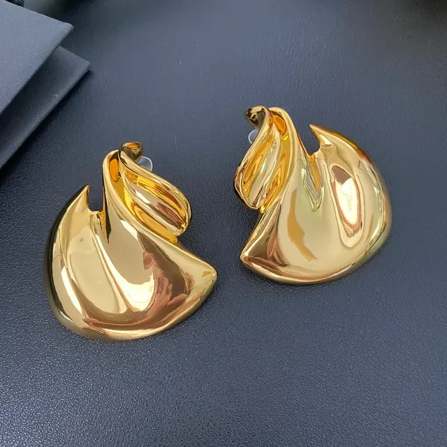 Sculptural Flame-Inspired Polished Gold-Tone Earrings 8
