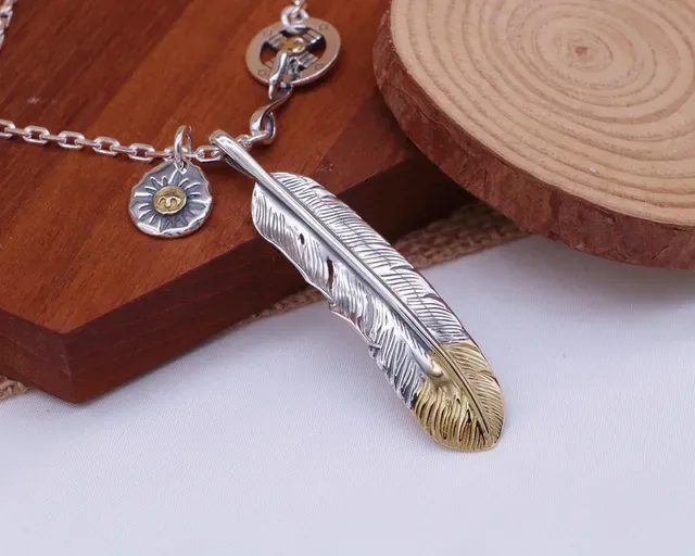 Silver Gold Feather-Shaped Pendant Two-Tone Metal Necklace 5