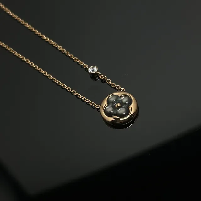 Silver Gold Floral Motif Pendant Cabochon-Set Necklace 4