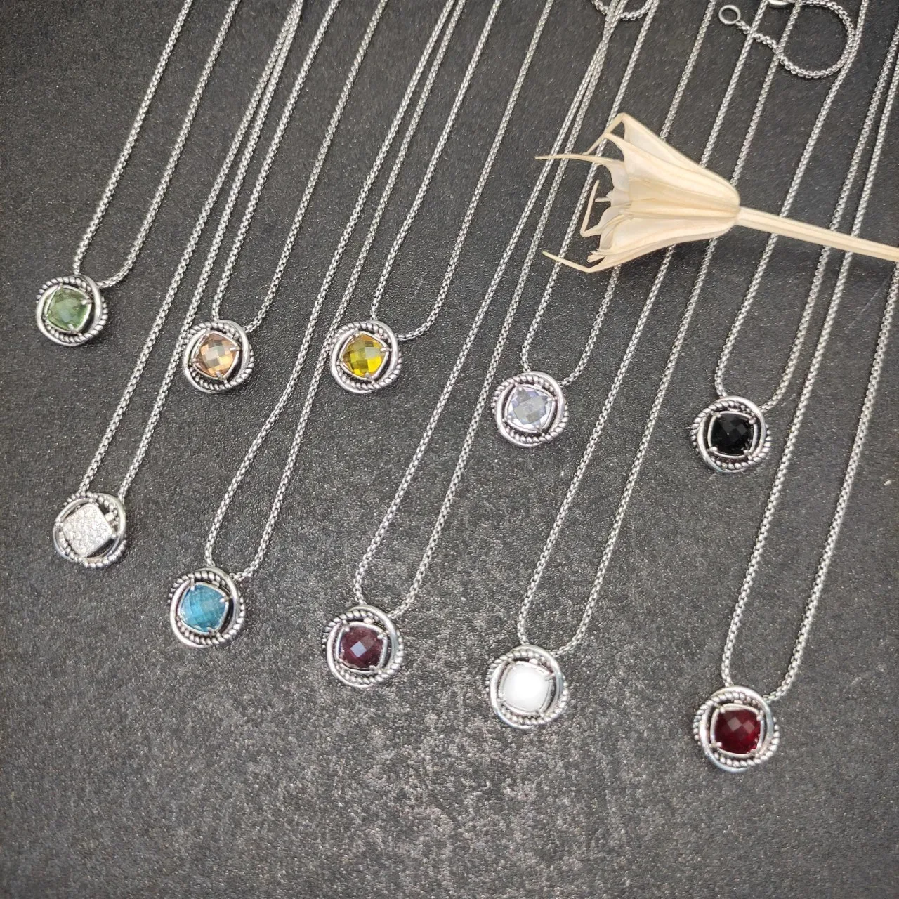 Silver Green Chain Faceted Pale Stone Necklace 2