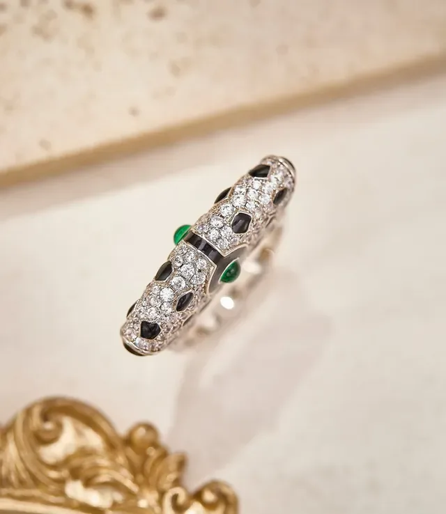 Silver Multicolor Fan-Shaped Pavé Top Cabochon Center Stone Ring 2