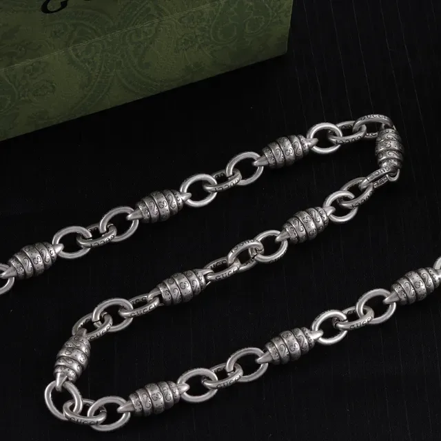 Collier argent oxydé maillons perles baril 2